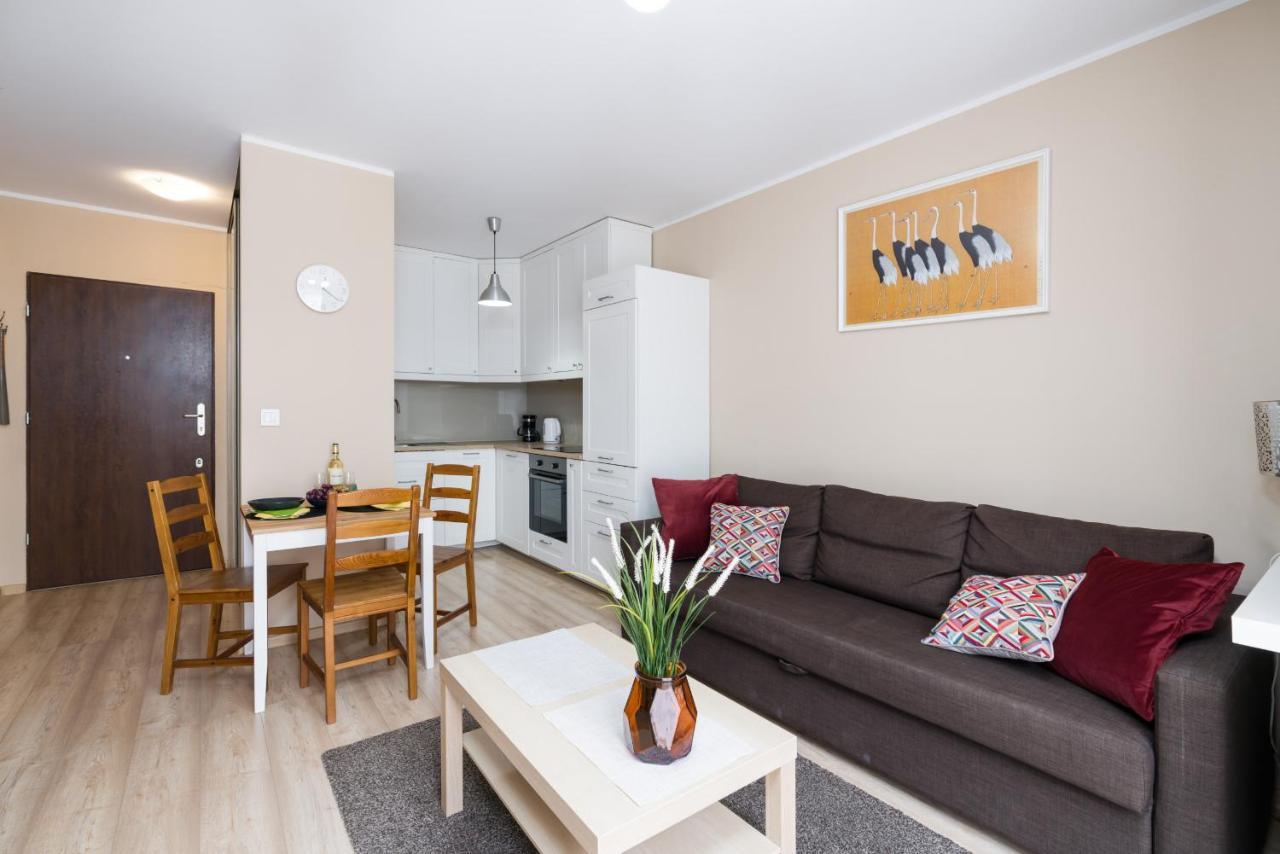 Czarnieckiego Apartment With Balcony Poznan By Noclegi Renters Exterior foto