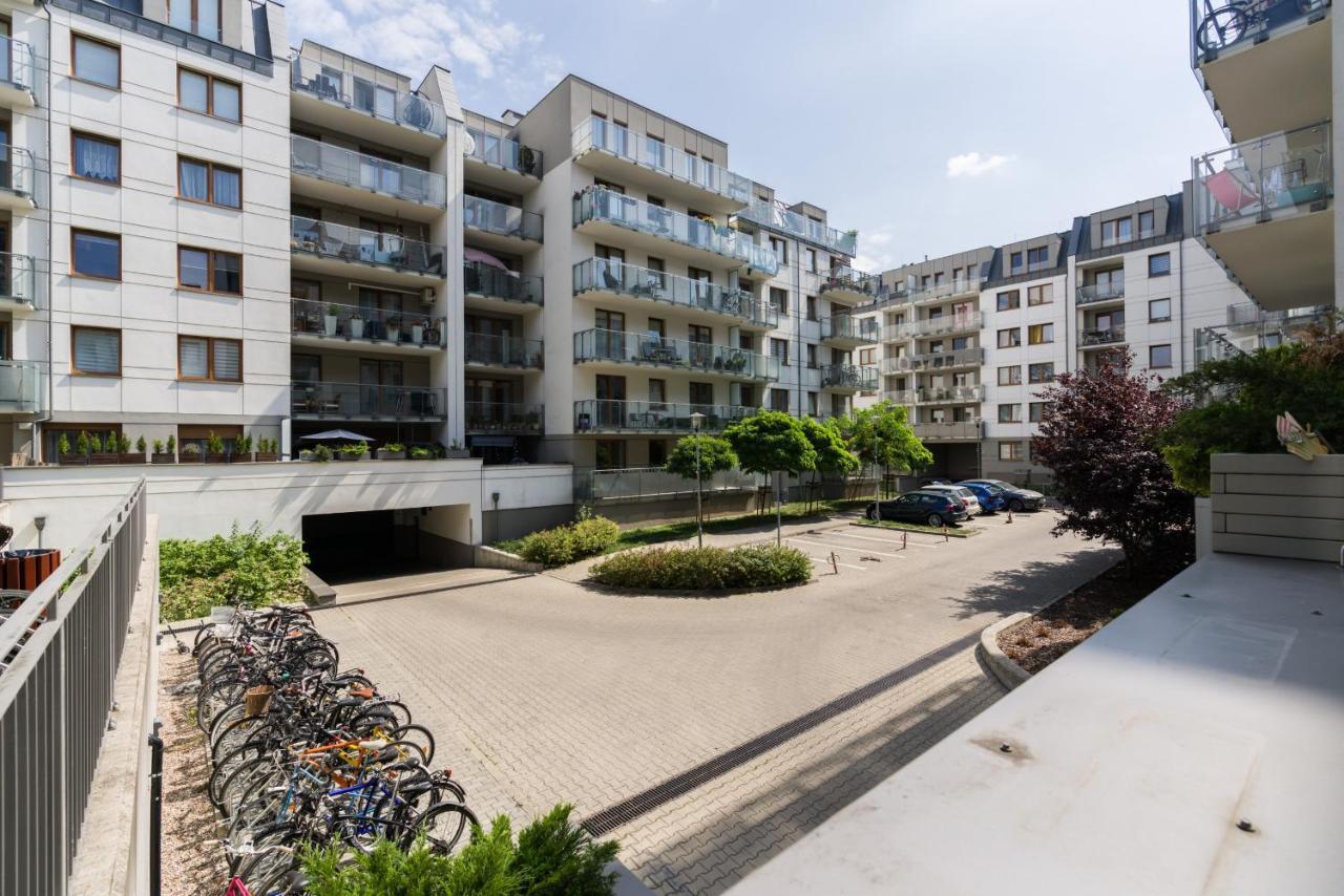 Czarnieckiego Apartment With Balcony Poznan By Noclegi Renters Exterior foto