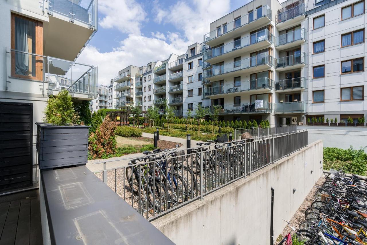 Czarnieckiego Apartment With Balcony Poznan By Noclegi Renters Exterior foto